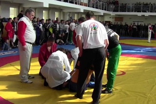 Боевое самбо. Григорян Юрий VS Лазовский Александр
