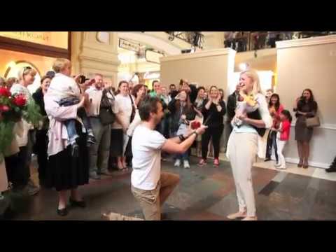 Jason Mraz is helping me to propose ,, FLASH MOB IN