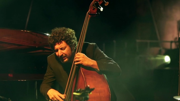 Avital meets Avital Live in