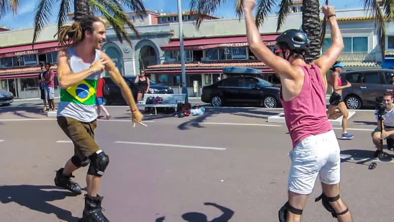 YOUTUBER ROLLERBLADE