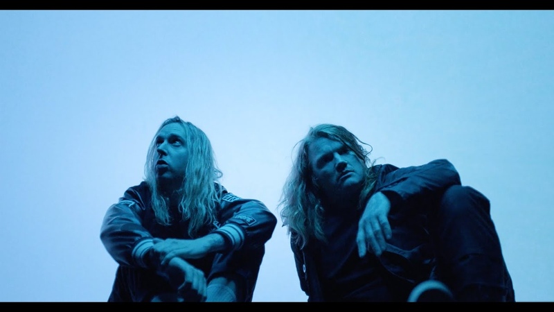 Underoath Teeth ( Official Music