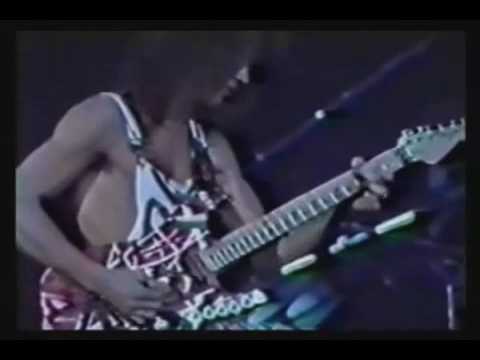 Van Halen Somebody Get Me a Doctor ( LIVE Largo 1982