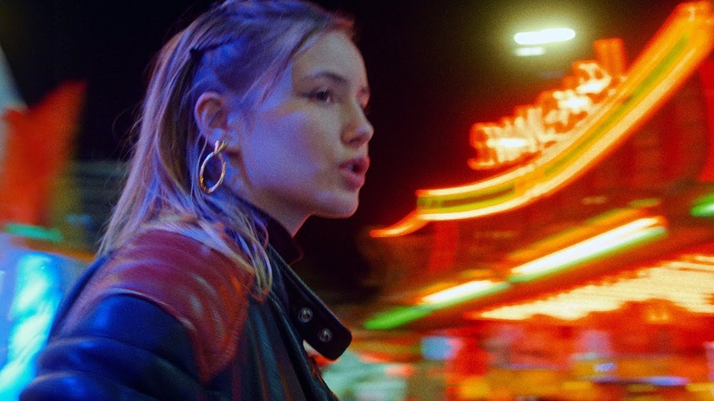 Jeanne Bonjour Ce soir ( Clip