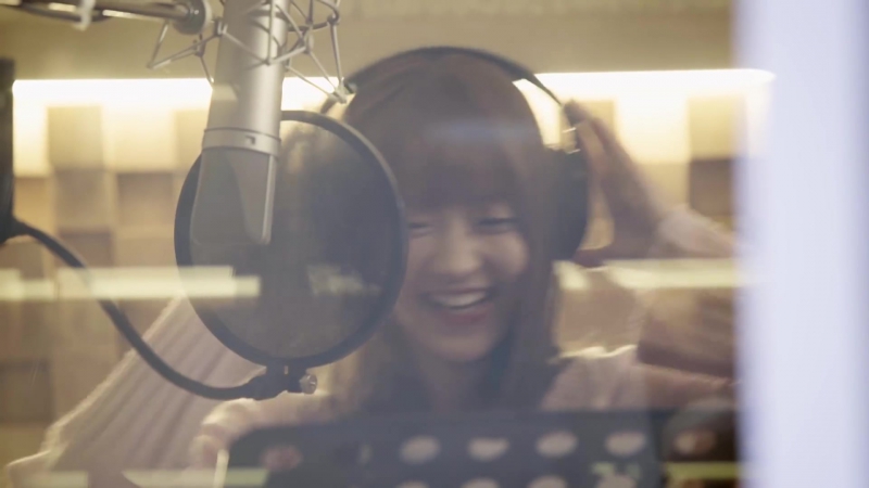 OH MY GIRL Hello Love