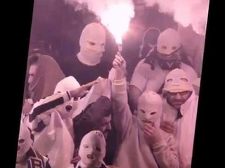 Слабонервным несмотреть!Фанатов Спартака в ТУРЦИИ наказали.
