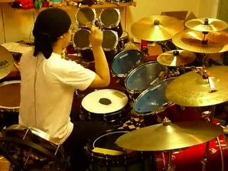 I played 1200 drums of
