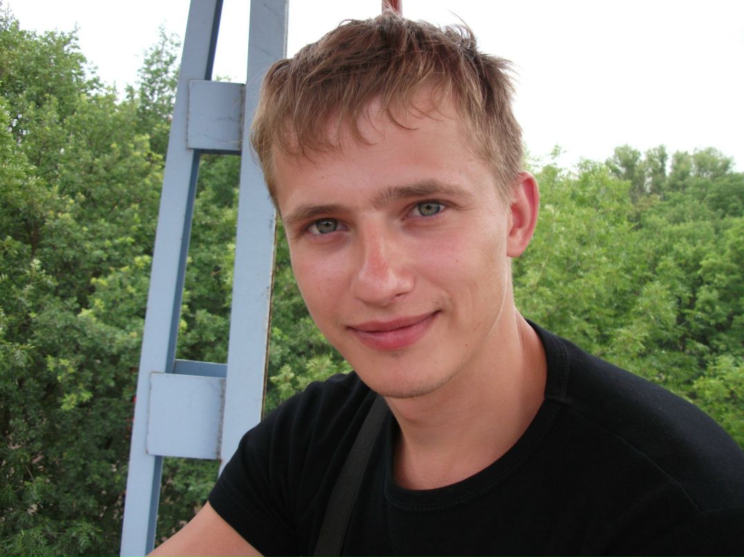 Олег Холин | Белгород