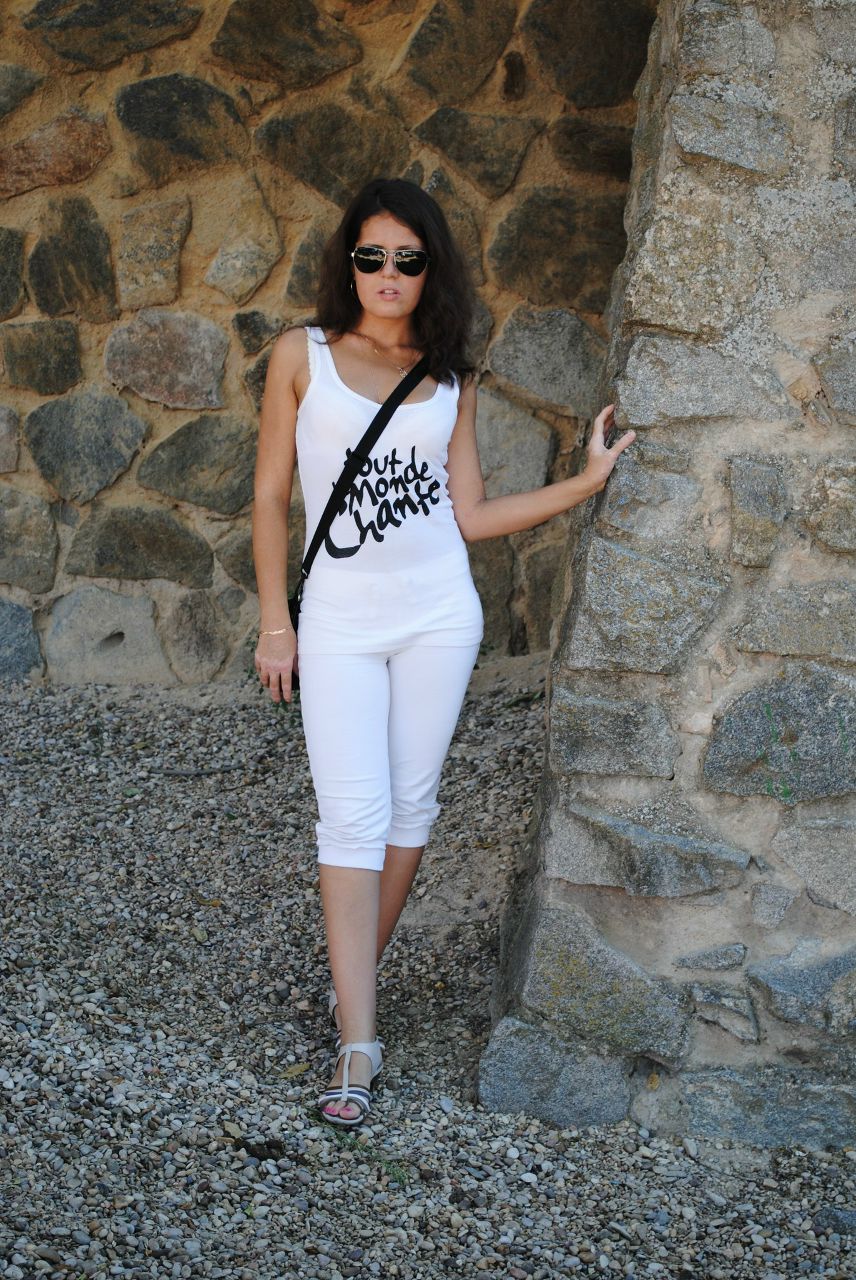 Оленька Романович | 