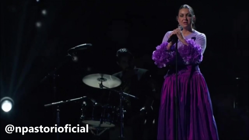 Niña Pastori Ya no quiero ser (en directo en Grammy Latino 2016 en Las