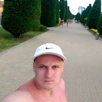 Макс Зенков