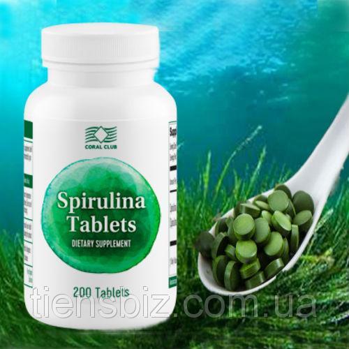 Детокс таблетки для похудения. Спирулина и хлорелла в таблетках. Водоросли в таблетках спирулина. Топ спирулина. Спирулина корал клаб.