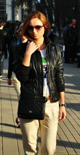 №4, Лола Агаларова №4, Лола Агаларова