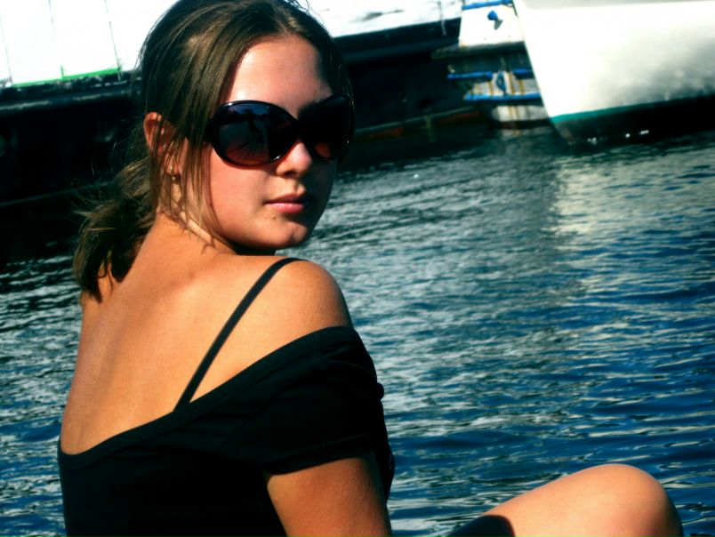 №13, Катюня Афанасьева, 35 лет №13, Катюня Афанасьева, 35 лет