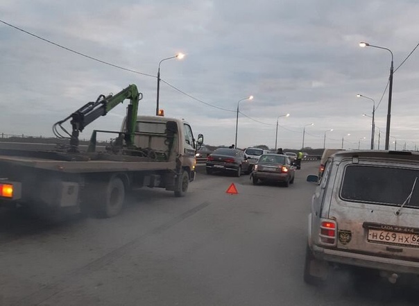 Пробка на окружной вологда. Пробки рязань. Пробка на окружной вологда. Фото пробка вологда. Рязань.