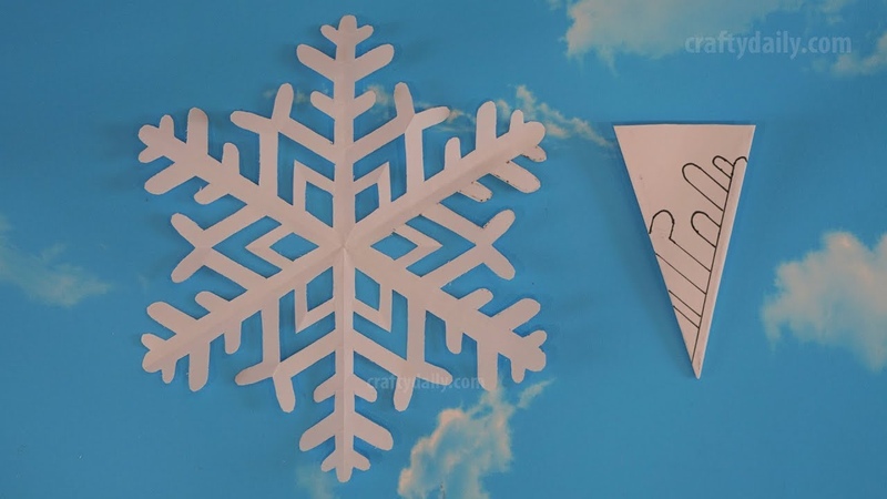 How to make easy paper snowflakes Paper Snowflake,