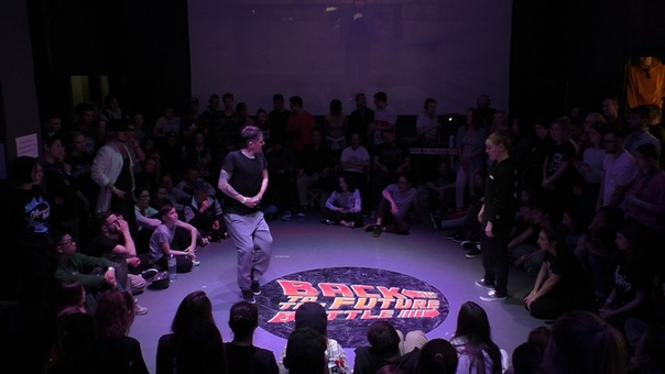 Ахатыч vs Kriss popping pro Back to the future battle