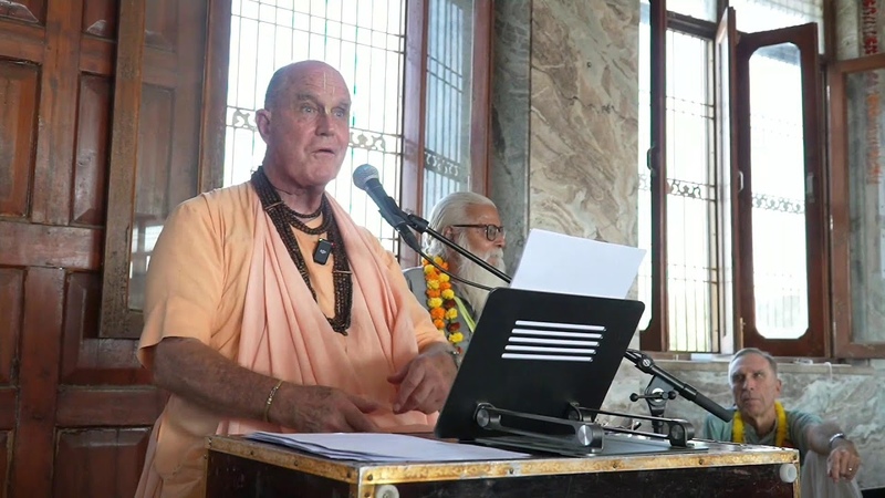 Kartik parikrama with Indradyumna Swami, Kusum