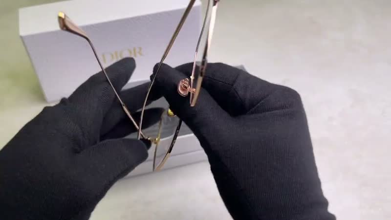 Утончённая медицинская оправа от Dior Gemdioro S2 U E000 для женских