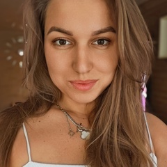 Яна Ломтева