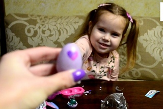 Hatchimals CollEGGtibles Hatching Surprise відкриваємо яйця від Spin Master